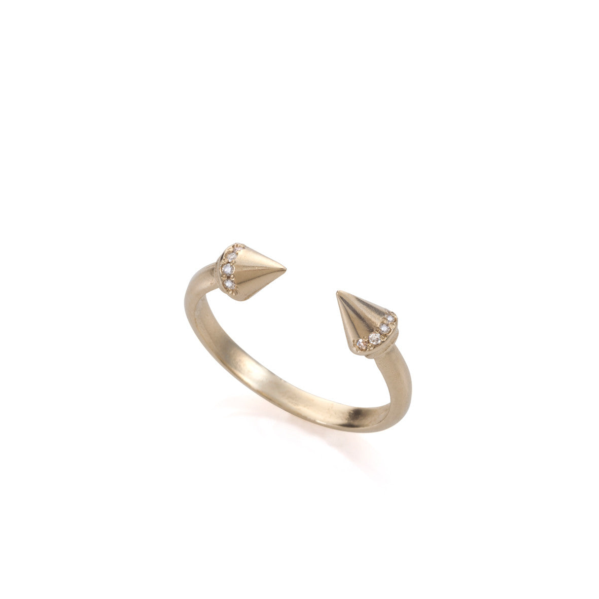 14k gold open arrows ring with white diamonds. טבעת זהב פתוחה יהלומים