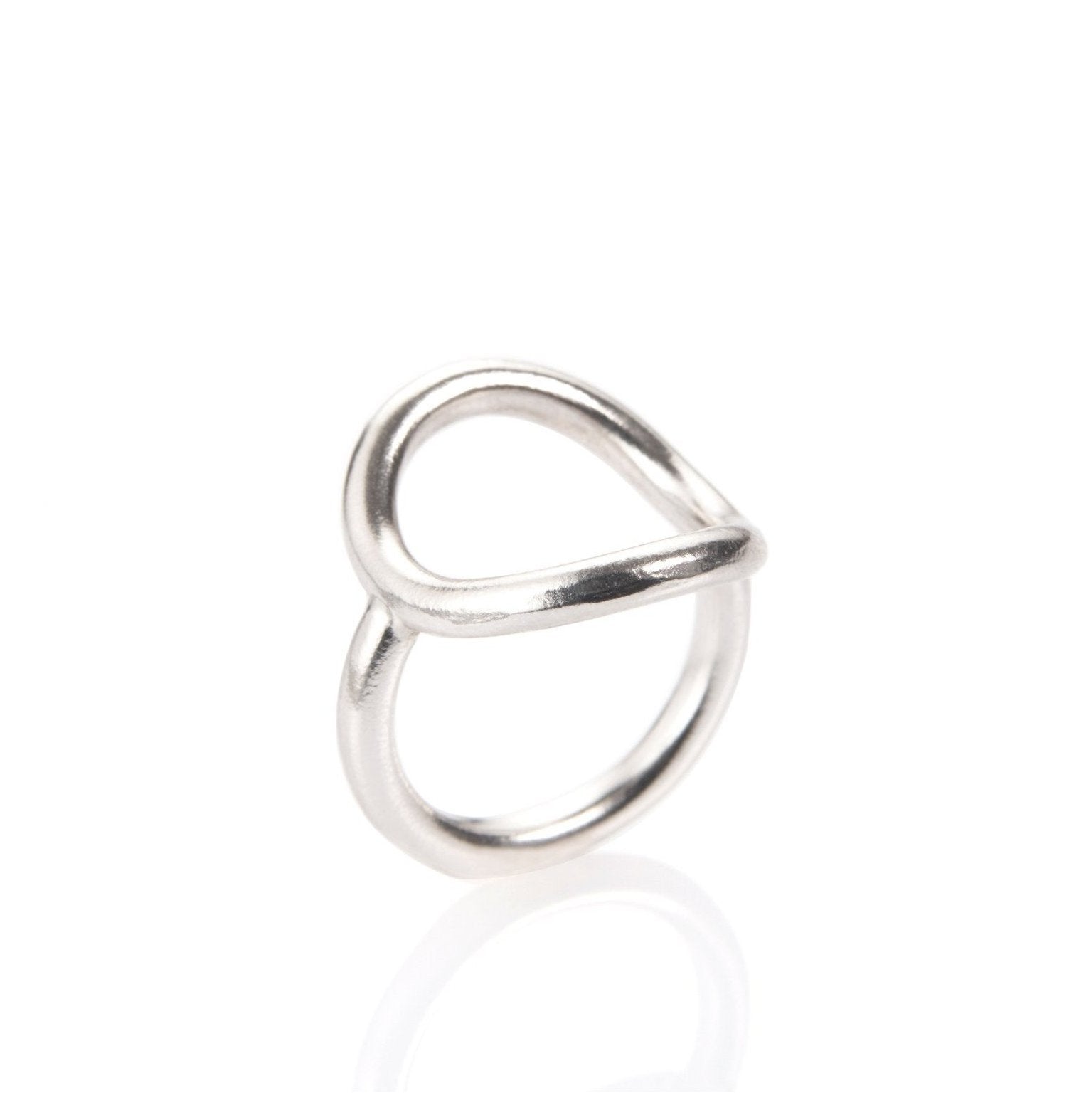 SILVER RING. silver ring. circle ring. statement minimalist ring. טבעת כסף. טבעת כסף תכשיטי כסף, טבעת כסף לאישה