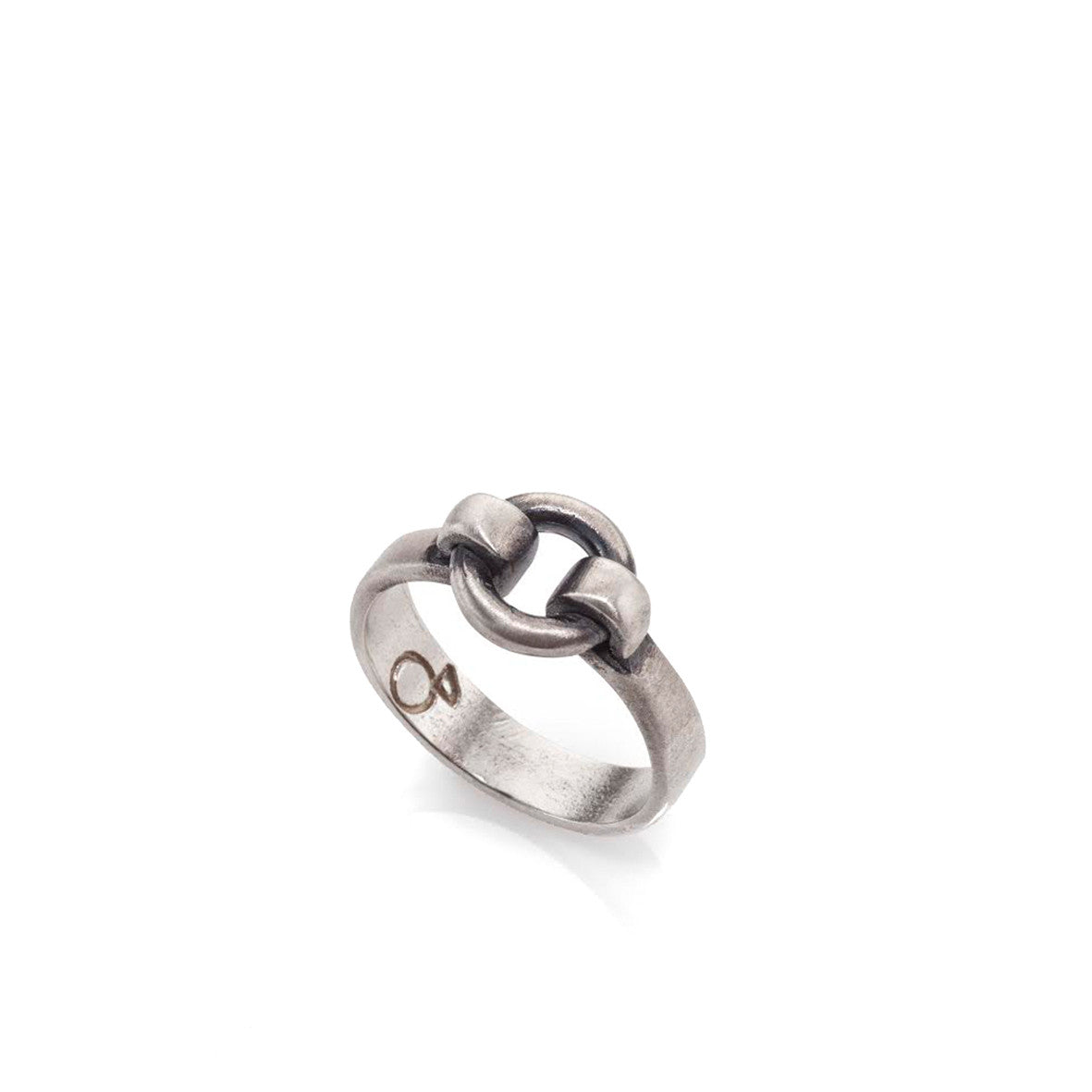 silver small circle ring. מיה גלר טבעות. טבעת כסף. silver ring. Maya Geller
טבעות כסף. תכשיטי כסף.