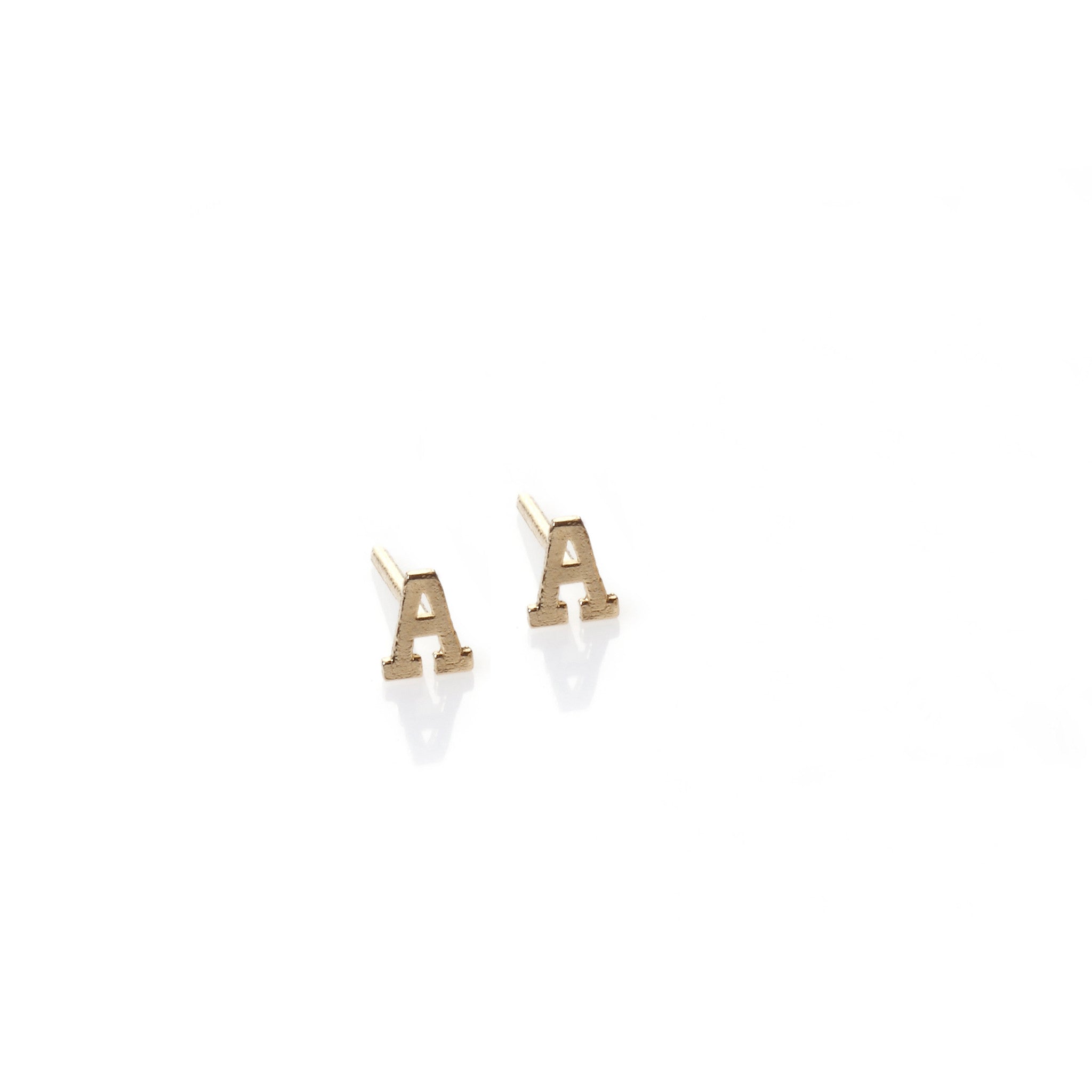 A - 14k gold studs earrings