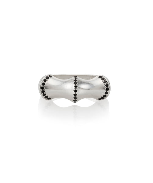 silver 3 peaks ring with black stones