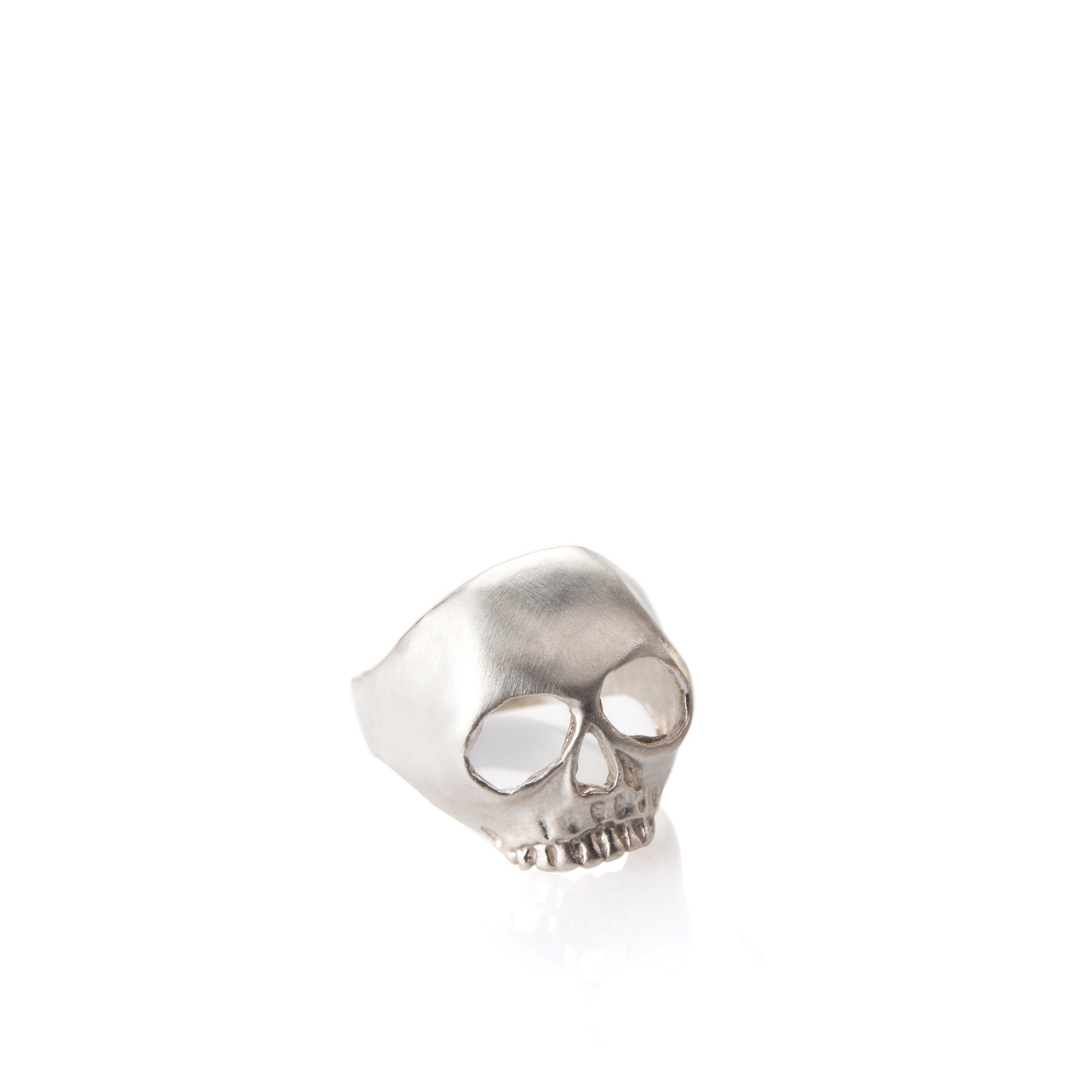 silver skull ring