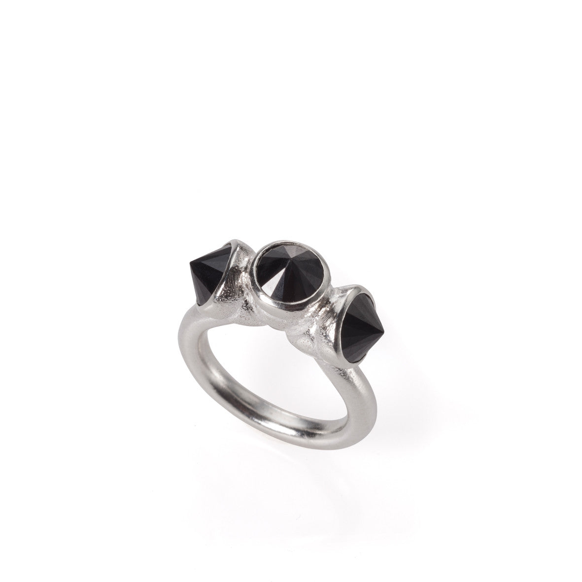 silver 3 stones ring